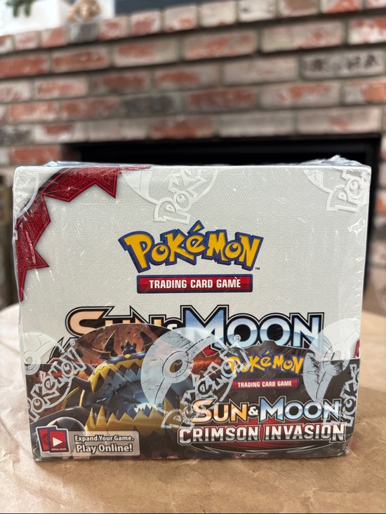 Pokemon Other - Pokemon TCG Sun and Moon Crimson Invasion Booster Box sealed